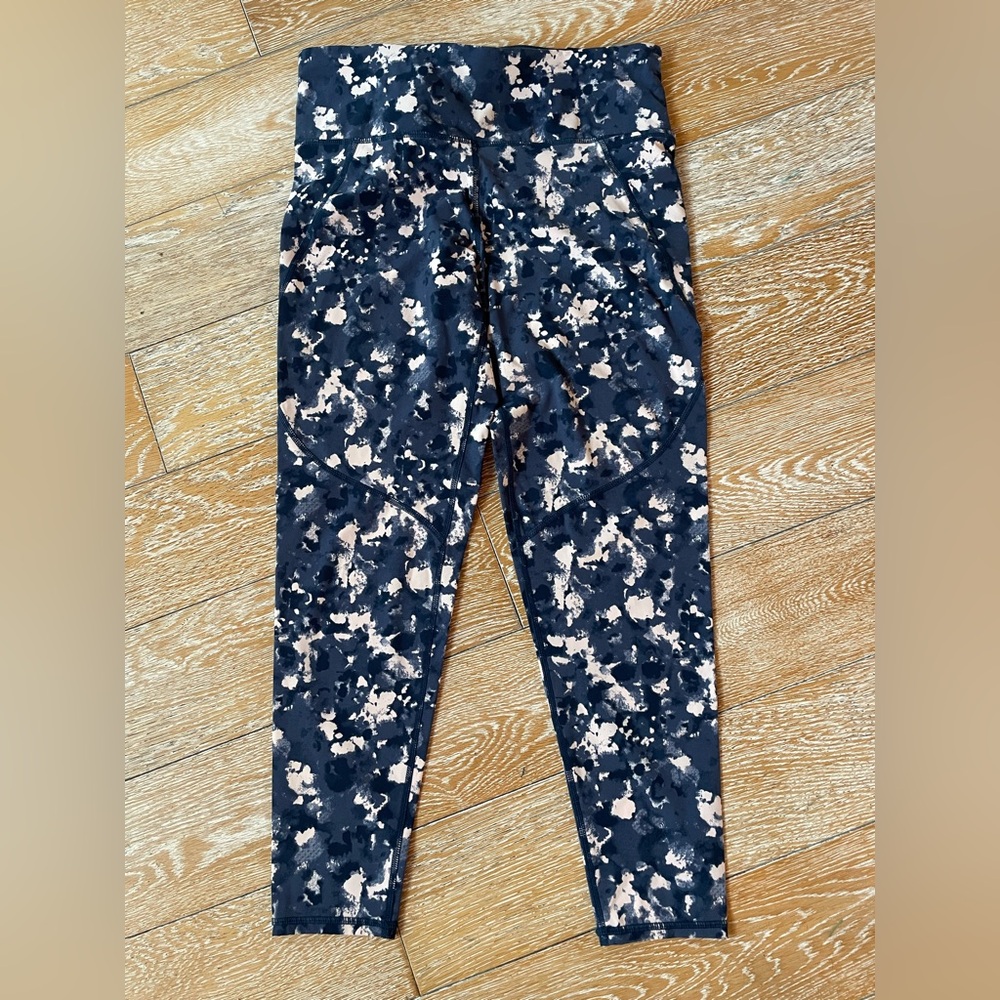 Sweaty Betty The Power 7/8 Leggings (60cm/24”) in Navy Blue and Pink Size M